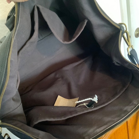 Madewell Black Leather Overnight/Weekender Bag - Picture 6 of 11